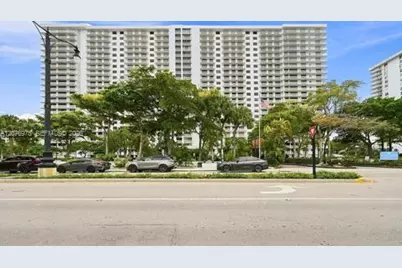 210 174 St #2401, Sunny Isles Beach, FL 33160 - Photo 35