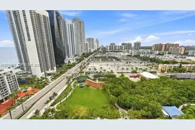210 174 St #2401, Sunny Isles Beach, FL 33160 - Photo 39