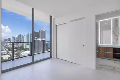 1400 Biscayne Blvd #2507, Miami, FL 33132 - Photo 21
