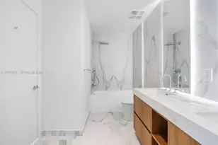 1400 Biscayne Blvd, Miami, FL 33132 - Photo 25