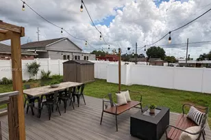 2711 N 33 St, Tampa, FL 33605 - Photo 23