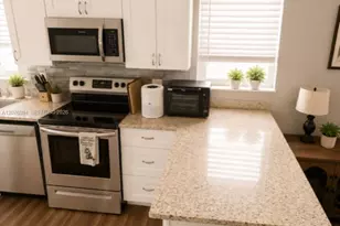 2711 N 33 St, Tampa, FL 33605 - Photo 9