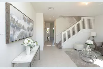 139 NE 27th Ter, Homestead, FL 33033 - Photo 5