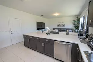 139 NE 27th Terrace, Homestead, FL 33033 - Photo 17