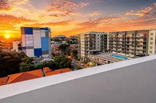 36 NW 6th Ave, Miami, FL 33128 - Photo 11