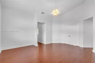 950 NW 197th Terrace, Pembroke Pines, FL 33029 - Photo 25