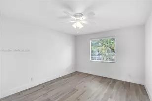 950 NW 197th Terrace, Pembroke Pines, FL 33029 - Photo 19