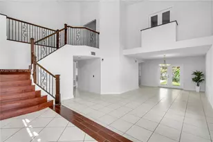 950 NW 197th Terrace, Pembroke Pines, FL 33029 - Photo 9