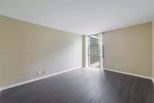 20500 W Country Club Dr, Aventura, FL 33180 - Photo 11