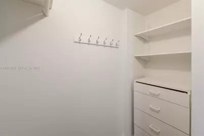20500 W Country Club Dr #406, Aventura, FL 33180 - Photo 17
