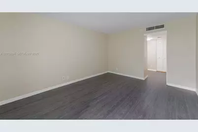 20500 W Country Club Dr #406, Aventura, FL 33180 - Photo 13