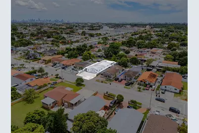 350 W 16th St, Hialeah, FL 33010 - Photo 9