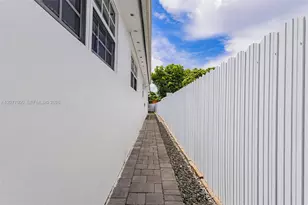 350 W 16th St, Hialeah, FL 33010 - Photo 19