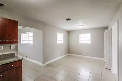 2435 Liberty St, Hollywood, FL 33020 - Photo 7