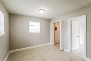 2435 Liberty St, Hollywood, FL 33020 - Photo 5