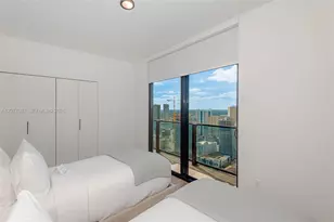 398 NE 5th, Miami, FL 33132 - Photo 13