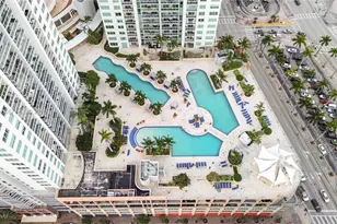 253 NE 2nd St, Miami, FL 33132 - Photo 21