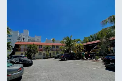 441 Collins Ave #30, Miami Beach, FL 33139 - Photo 11