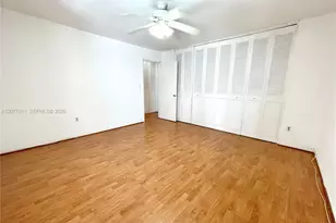 441 Collins Ave, Miami Beach, FL 33139 - Photo 9