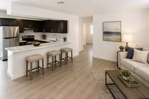 441 SW 10th Terrace, Hallandale Beach, FL 33009 - Photo 5
