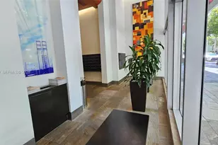 55 SE 6th St, Miami, FL 33131 - Photo 59