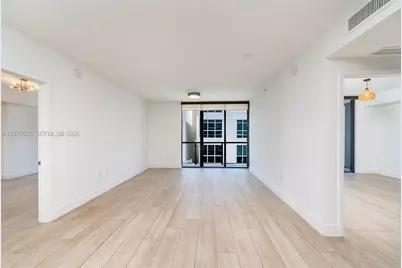 201 SW 17th Rd #602, Miami, FL 33129 - Photo 7