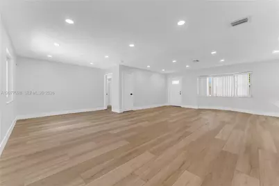 3940 NW 5th St, Coconut Creek, FL 33066 - Photo 11