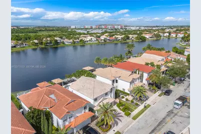11101 NW 72nd Ter, Doral, FL 33178 - Photo 7