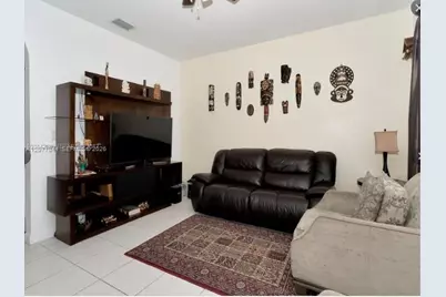 5614 NW 112th Pl, Doral, FL 33178 - Photo 9