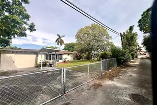 106 N 32nd Ave, Hollywood, FL 33021 - Photo 21