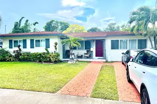 106 N 32nd Ave, Hollywood, FL 33021 - Photo 1