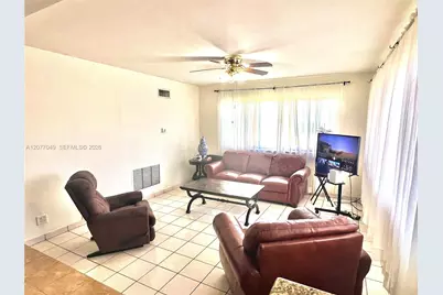 106 N 32nd Ave, Hollywood, FL 33021 - Photo 3