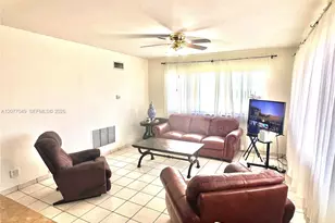 106 N 32nd Ave, Hollywood, FL 33021 - Photo 3
