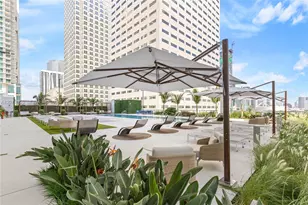 325 S Biscayne Blvd, Miami, FL 33131 - Photo 49