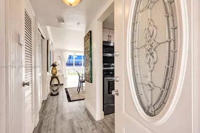 18707 NE 14th Ave #522, Miami, FL 33179 - Photo 13