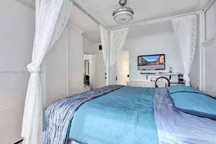 18707 NE 14th Ave, Miami, FL 33179 - Photo 23