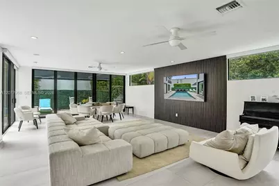 129 N Victoria Park Rd, Fort Lauderdale, FL 33301 - Photo 29