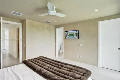 129 N Victoria Park Rd, Fort Lauderdale, FL 33301 - Photo 47