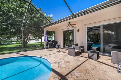1928 Water Ridge Dr, Weston, FL 33326 - Photo 65