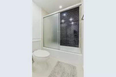 19390 Collins Ave #419, Sunny Isles Beach, FL 33160 - Photo 27