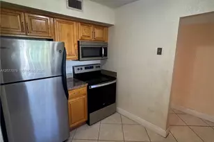8601 SW 94th St, Miami, FL 33156 - Photo 3