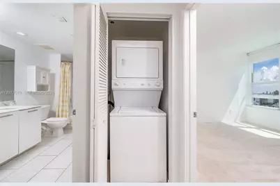 951 Brickell Ave #2608, Miami, FL 33131 - Photo 27