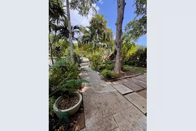 2192 NE 171st St #1, North Miami Beach, FL 33162 - Photo 15