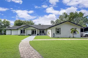 15290 SW 200th St, Miami, FL 33187 - Photo 3