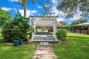 15290 SW 200th St, Miami, FL 33187 - Photo 43