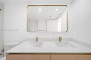 90 NE 32nd, Miami, FL 33137 - Photo 23