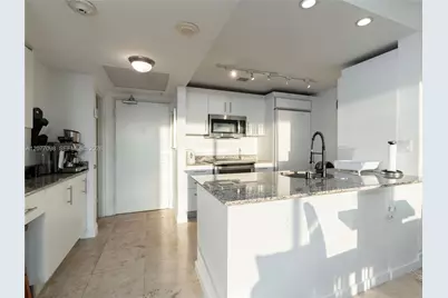 10275 Collins Ave #527, Bal Harbour, FL 33154 - Photo 13