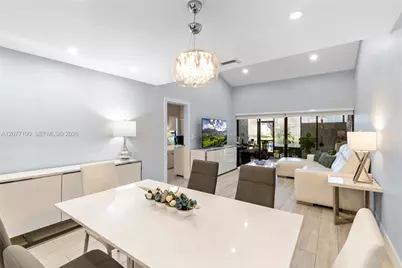 1064 NW 97th Ave #219, Pembroke Pines, FL 33024 - Photo 9