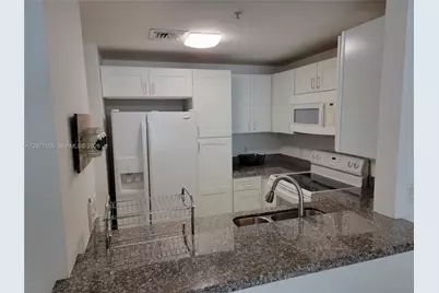 185 SE 14th Ter #1101, Miami, FL 33131 - Photo 5
