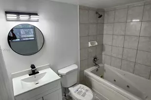 1020 NW 80th Ave, Margate, FL 33063 - Photo 19